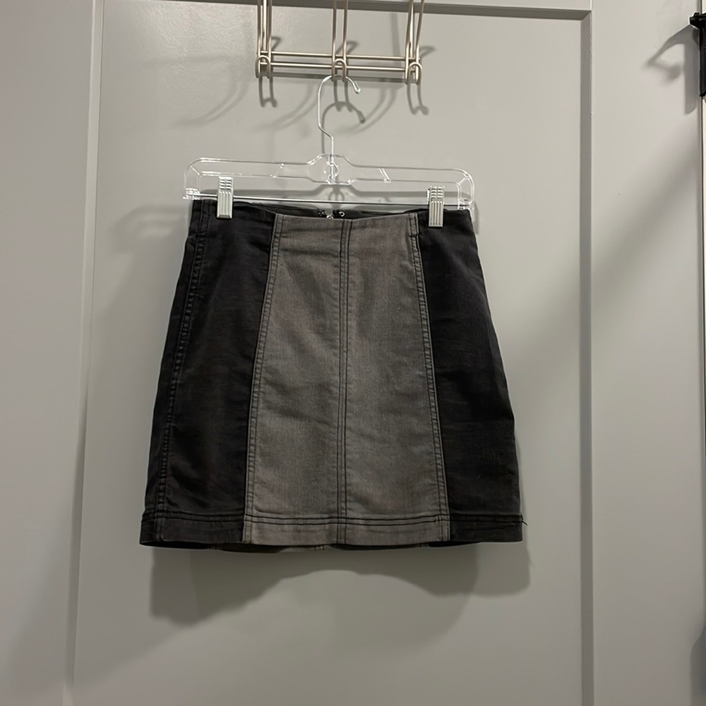 Free people skirt black/gray size 4